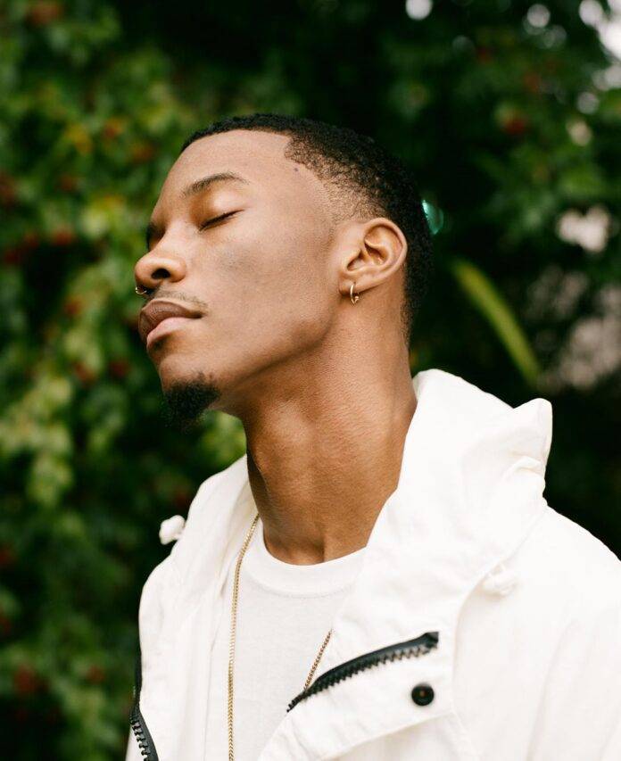 Idrys - Butterfly Hands